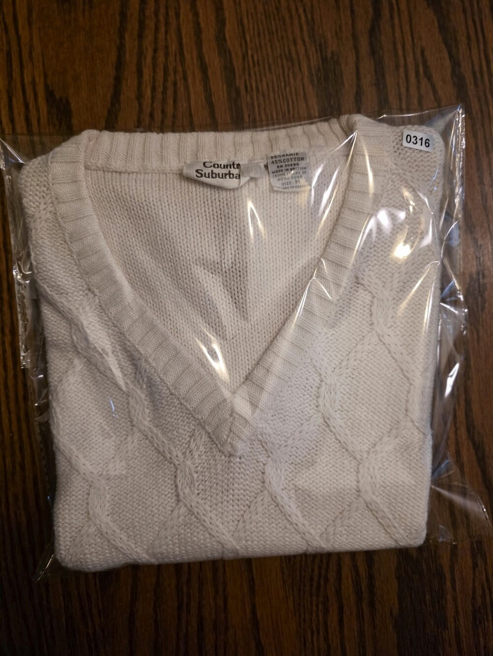 Knit Sweater Vintage Country Suburbans Ramie Cotton  Cream V-Neck Medium Old Mon - Picture 10 of 10